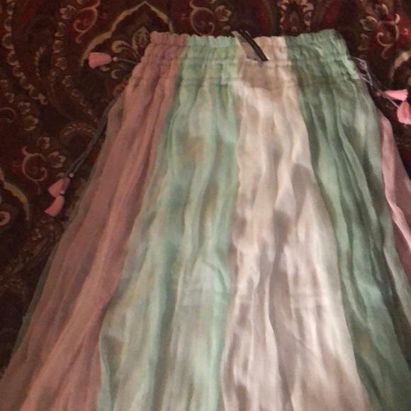 Long Skirt - Picture 2 of 2